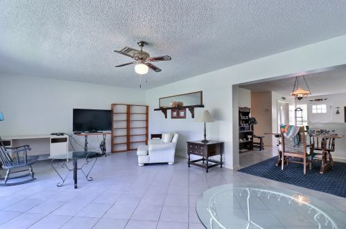 611 Rambling Dr Cir, West Palm Beach FL  33414-5039 exterior