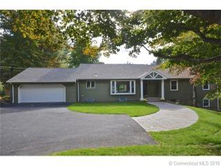 599 Country Club Rd, Avon, CT 06001-2318