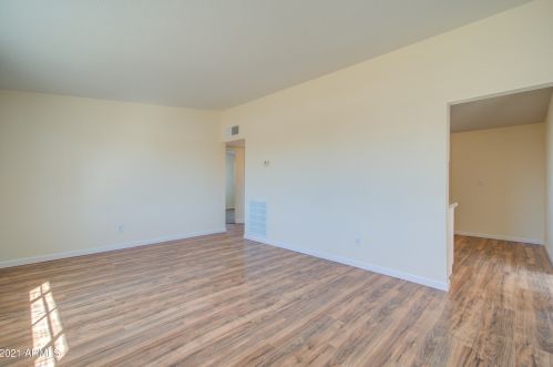 11429 113 Dr, Youngtown AZ  85363-1311 exterior