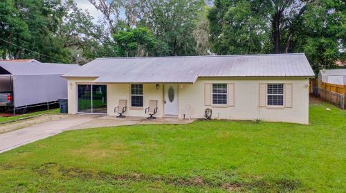 2315 Sandburg Pt, Homosassa, FL 34448-1825