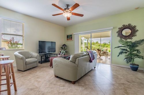 18750 Narimore Dr, Land O Lakes FL  34638-2617 exterior