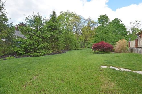 1043 Robertson Rd, Covington KY  41015-2145 exterior