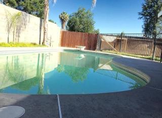 1112 11 1/2 Ave, Hanford, CA 93230-5867