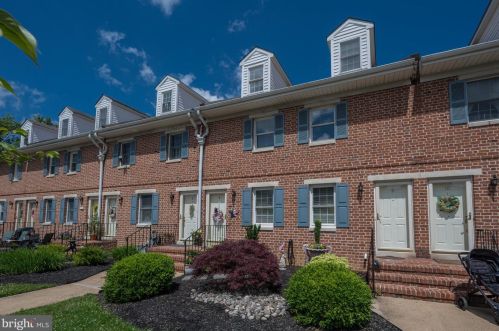 615 Delaware St, New Castle DE  19720-5062 exterior