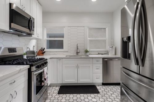 217 Vista Bonita Ave, Glendora CA  91741-0026 exterior