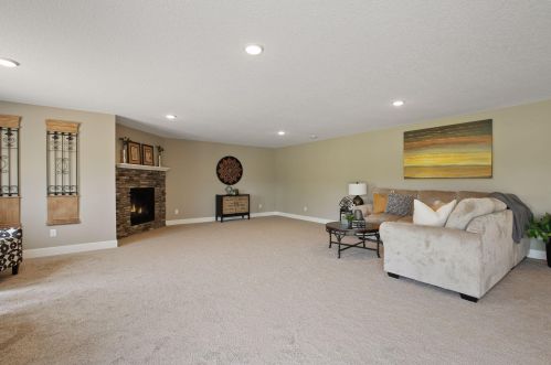 14990 142 Ave, Otsego MN  55327-9560 exterior