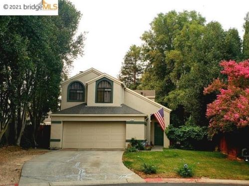 94 Spotted Hen Ct, Oakley, CA 94561-3428