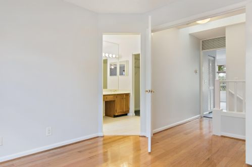 22 Governors Ct, West Palm Beach FL  33418-7159 exterior