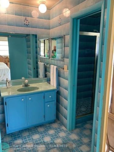 1740 79th St, Hialeah FL  33014-3236 exterior