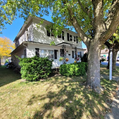 832 Columbus Ave, Washington Ch, OH 43160-1500