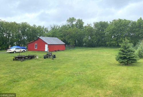 65945 295th St, Litchfield, MN 55355-4709