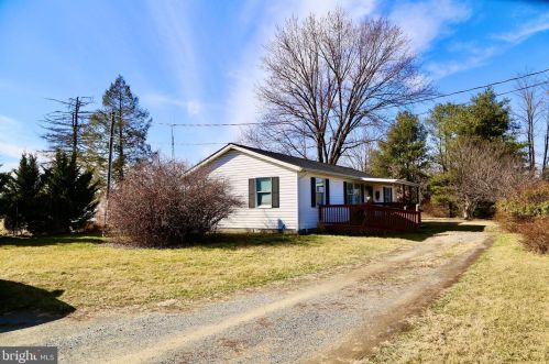 54 Sand Field Rd, Wardensville, WV 26851-8216