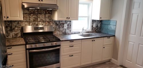 104 Emerson Ave, Rahway NJ  07065-3936 exterior