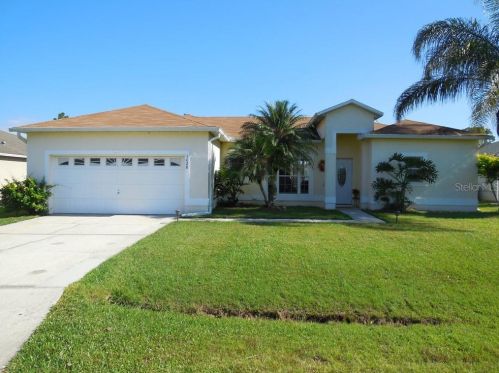 1028 Derbyshire Dr, Kissimmee, FL 34758-3144