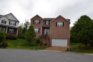 126 Judson Dr, Hendersonville, TN 37075-6513