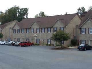 1315 Indian Ridge Rd, Johnson City TN  37604-4382 exterior