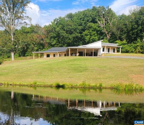 2615 Amicus Rd, Stanardsville VA  22973-3163 exterior