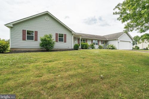 518 Cherry Rd, Souderton, PA 18964-1014