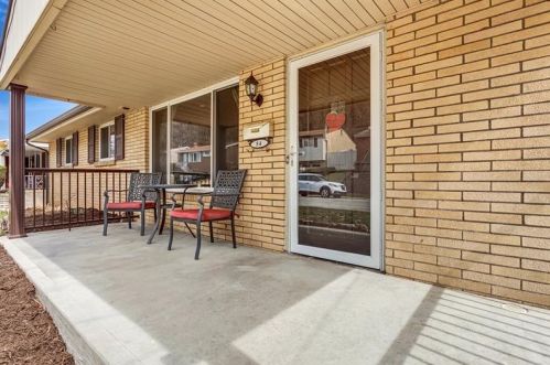 84 Lilmont Dr, Pittsburgh, PA 15218-2229
