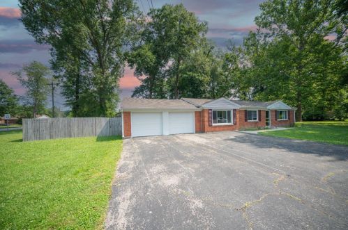 3 Gumbert Dr, Amelia OH  45102-1438 exterior