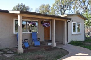 12143 Rockcrest Rd, Lakeside, CA 92040-4509