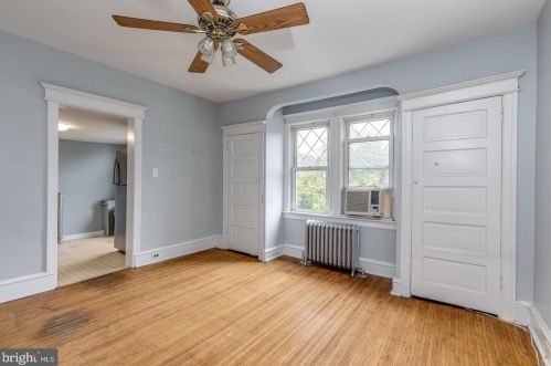 211 Park Ave, Camden NJ  08108-2927 exterior