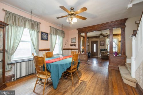 419 Derstine Ave, Lansdale PA 19446-3536 exterior