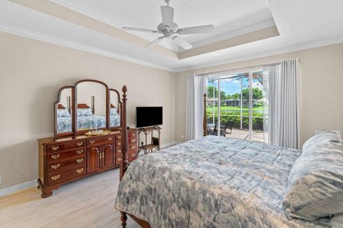 6640 Catania Dr, Boynton Beach FL  33472-7354 exterior