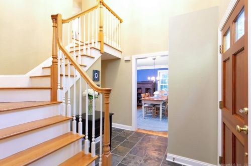 336 Rock Rimmon Rd, Stamford, CT 06903-2813