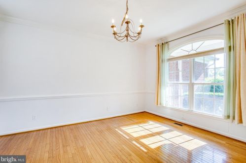 4204 Crooked Stick Ct, Fredericksburg VA  22408-9215 exterior