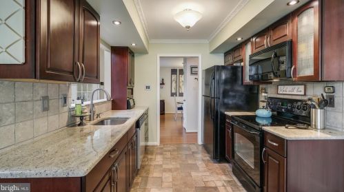 165 Timber Rd, Southampton PA  18966-2830 exterior