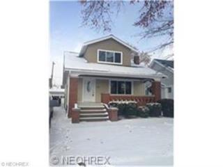 7106 Virginia Ave, Cleveland, OH 44129-2639