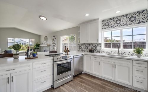 6316 Gallegos Ter, San Diego, CA 92114-7016
