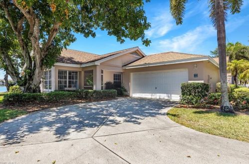 2730 Sailors Way, Naples, FL 34109-7643