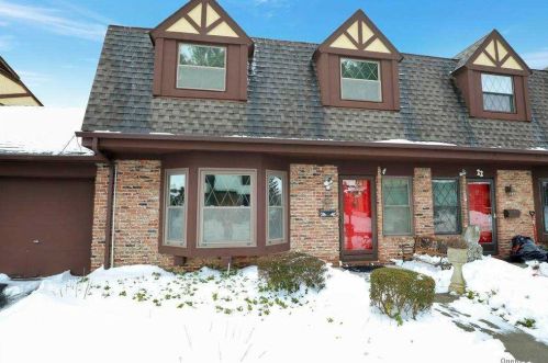 24 Summerfield Ct, Deer Park, NY 11729-5641
