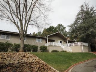 1518 Rockville Rd, Fairfield, CA 94534-1330
