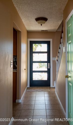 106 Moorage Ave, Berkeley Township NJ  08721-1879 exterior