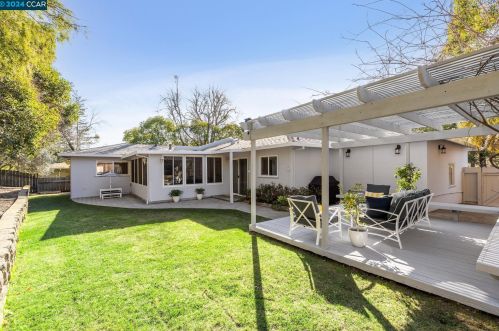 328 Glorietta Blvd, Orinda CA  94563-3204 exterior