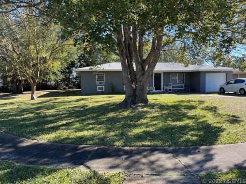 1605 Providence Blvd, Deltona, FL 32725-4936