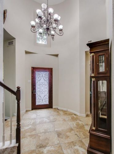 3621 Burlington Dr, Lewisville TX  75022-2844 exterior