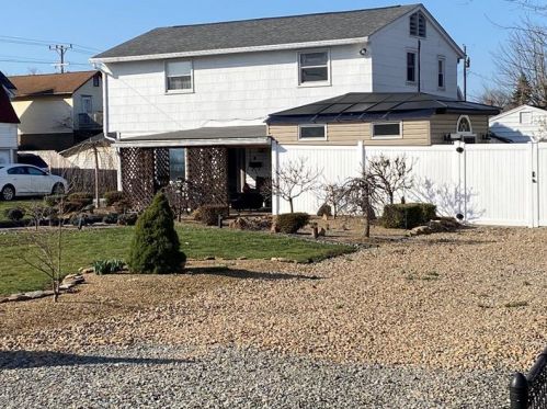 89 Harrison Ave, Latrobe, PA 15650-3113
