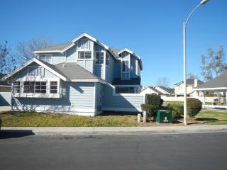 11844 Providence Bay Ct, Lakeside, CA 92040-2360