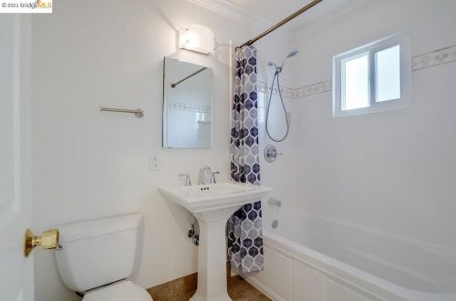 3915 Pestana Way, Livermore CA  94550-3336 exterior