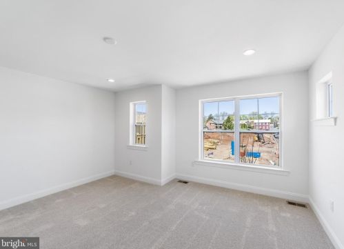 328 Walnut St, Collegeville PA  19426-3601 exterior