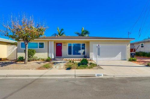 6884 Julie St, San Diego, CA 92115-1726