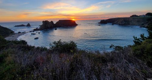 46311 Iversen Dr, The Sea Ranch, CA 95445-8436