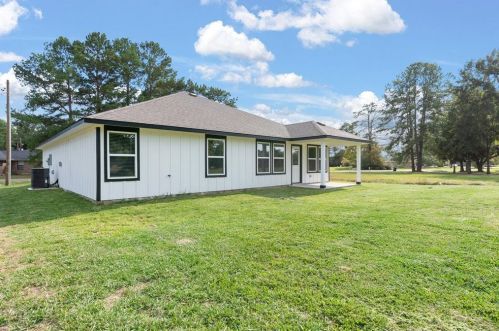 161 Coral Gables, Chita TX  75862-6998 exterior