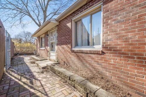 3514 Dauphin Ave, Pittsburgh, PA 15227-2934