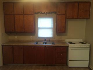 601 9th St, Junction City KS  66441-2205 exterior
