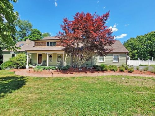 115 Old Jewett City Rd, Norwich, CT 06365-8012